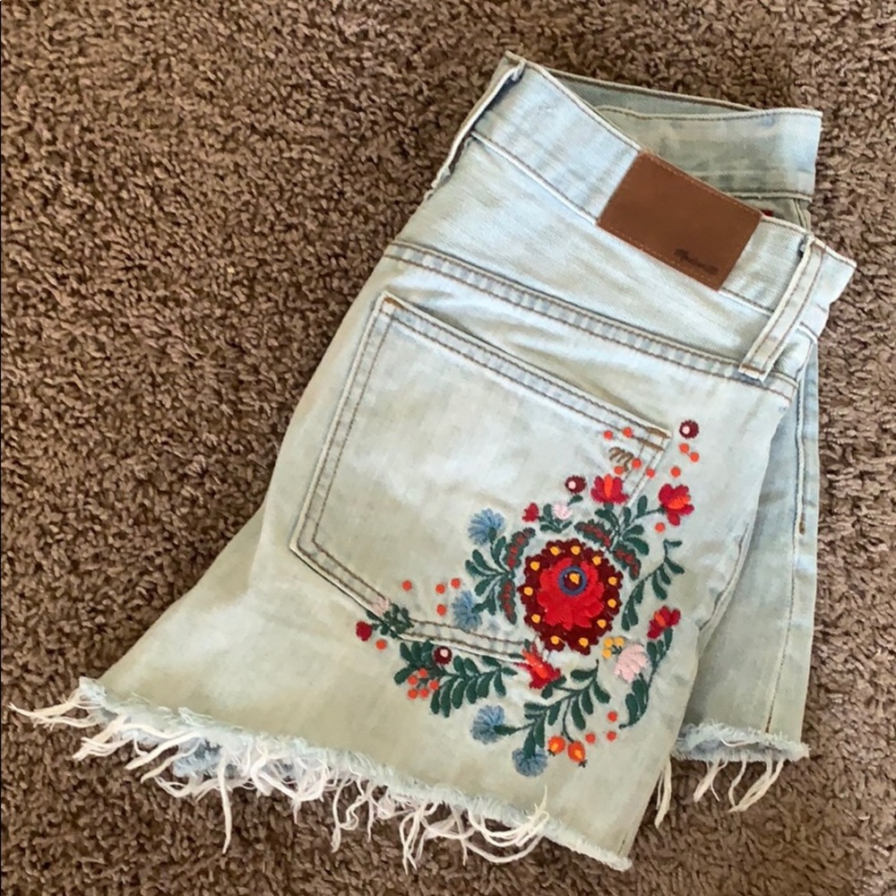 Madewell Embroidered “The Perfect Jean Shorts”